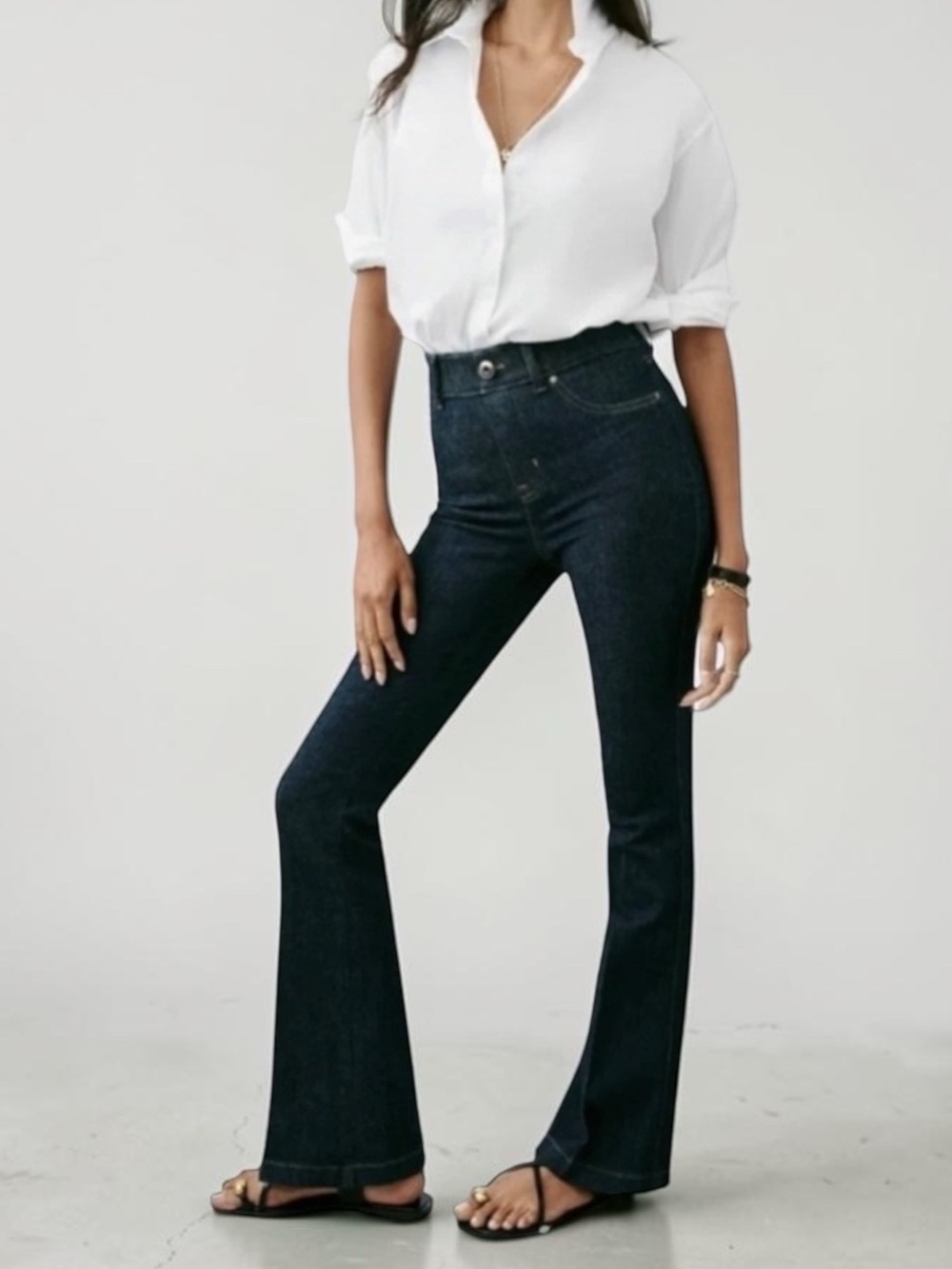SPANX EveryWear Flare Jeans Medium Tall 36” Inseam Dark Indigo Pull-On High Rise